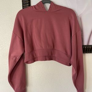 Mauve cropped hoodie
